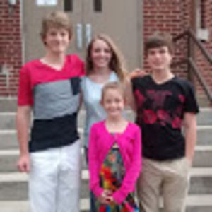 Meet your Posher, Melissa